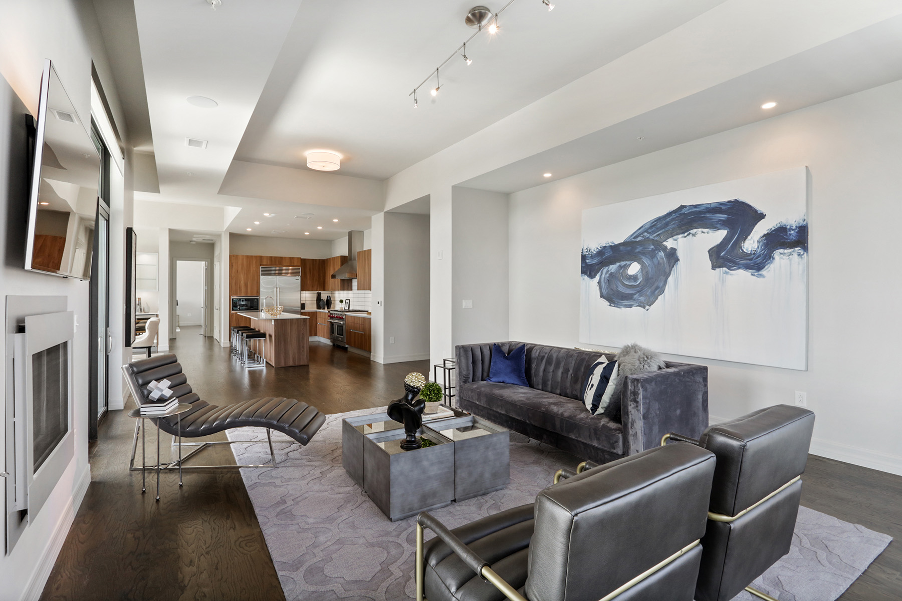09___867PeachtreeStNe902.jpg