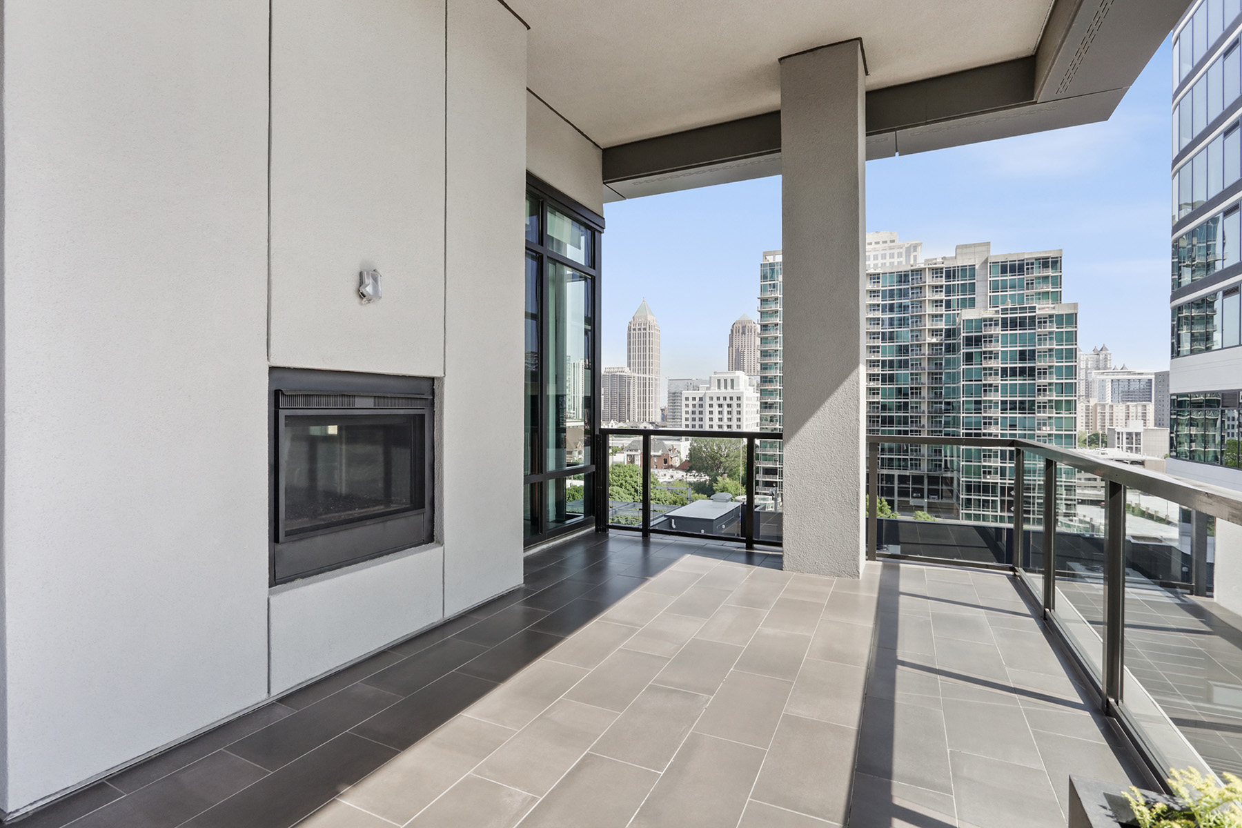 10___867PeachtreeStNe902.jpg