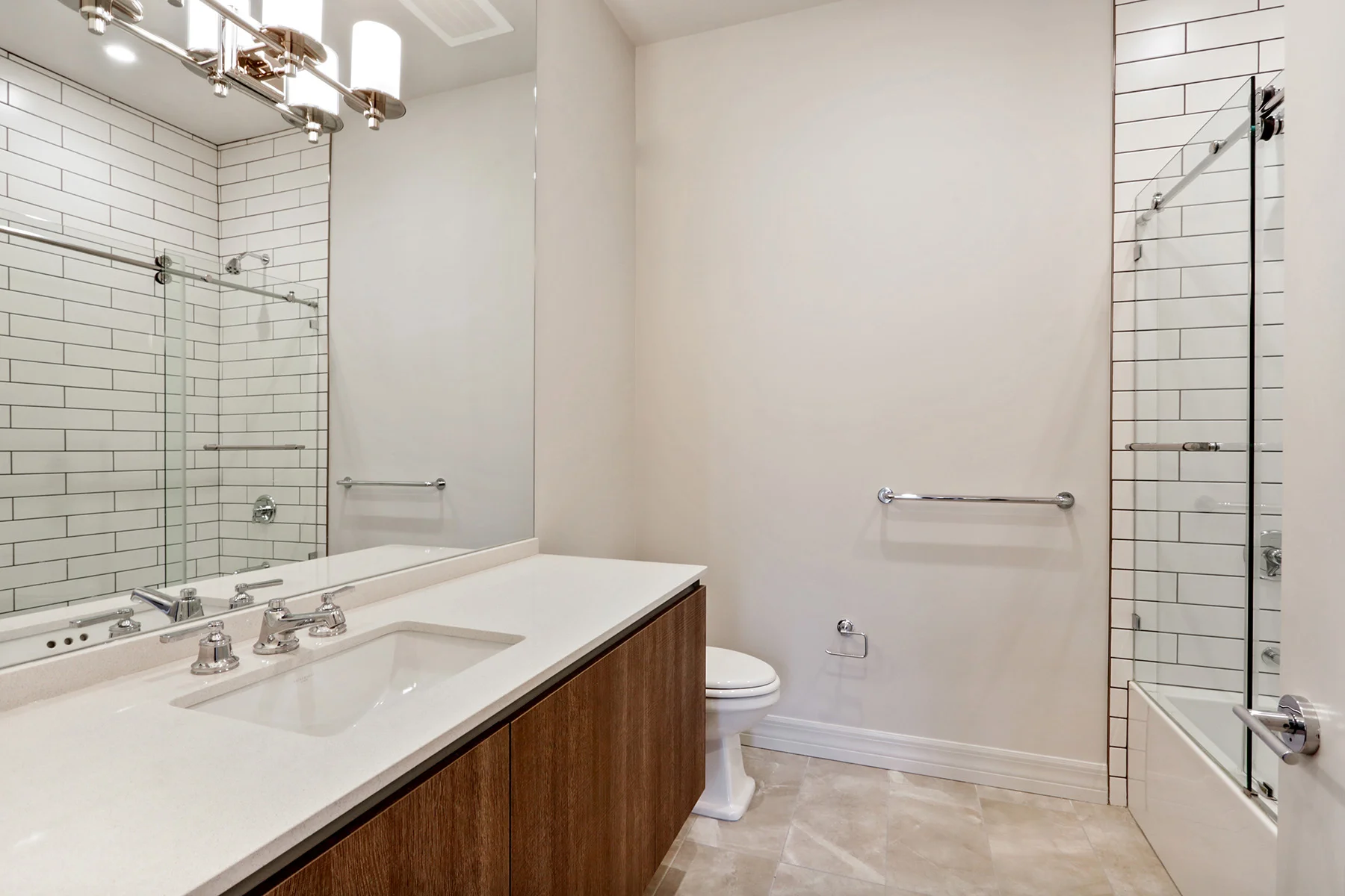 27___867PeachtreeStNe902.jpg