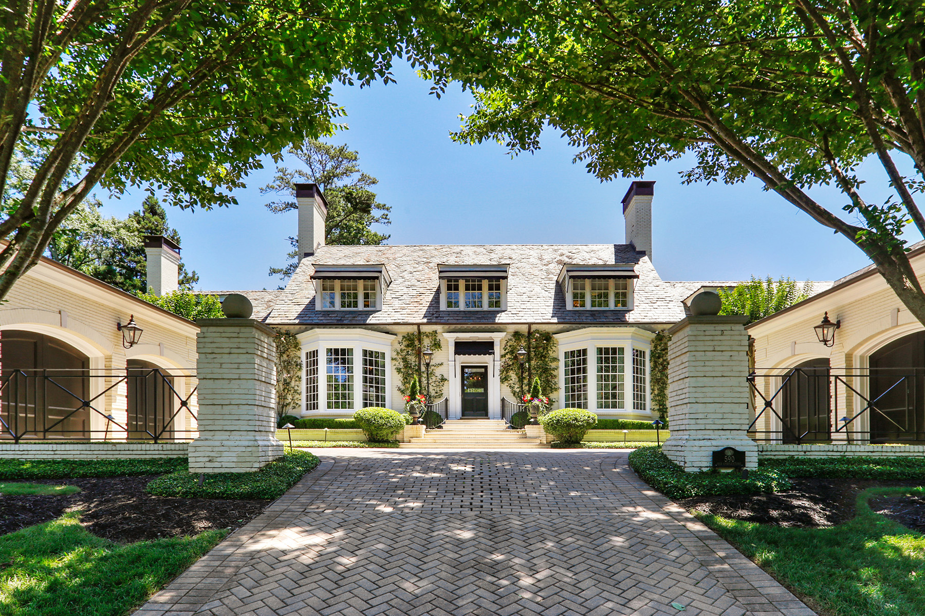 02___590_Cobblestone_Drive.jpg