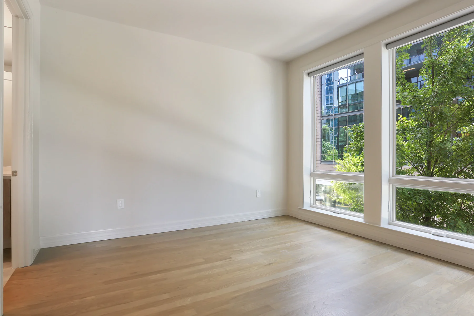 22___867_Peachtree_Street_NE_203.jpg