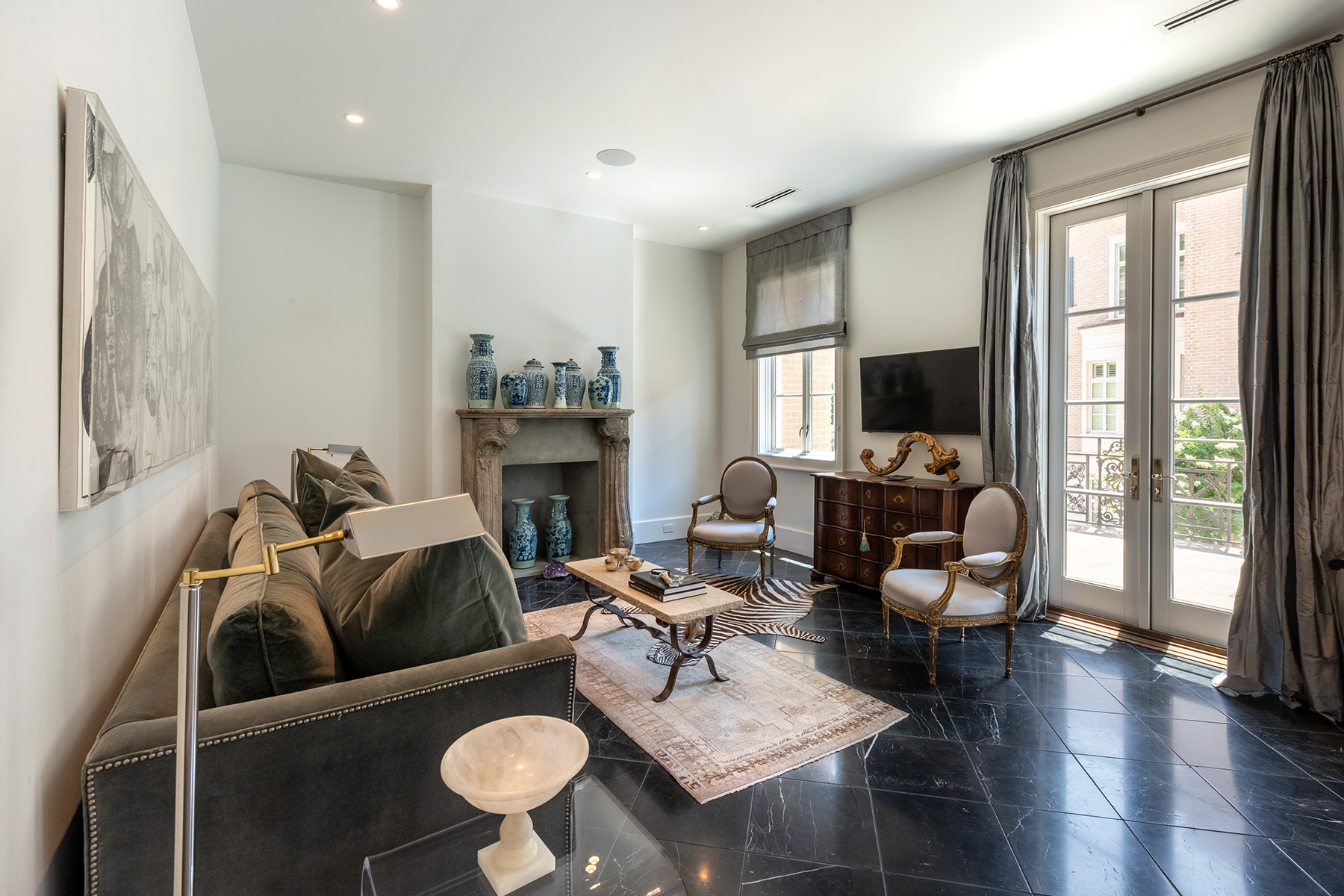 21___2440_Peachtree_Rd_NW_20.jpg