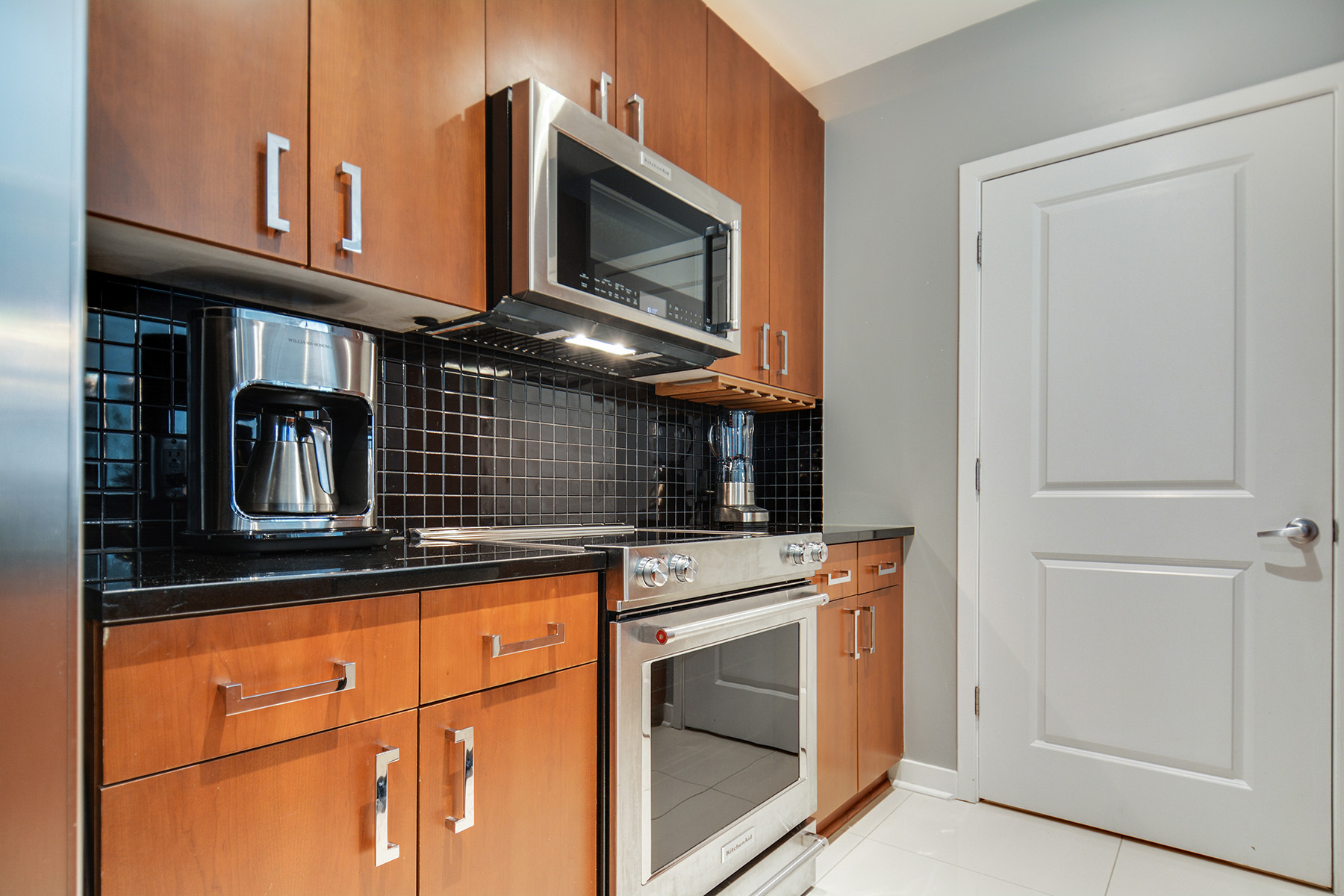 09___943_Peachtree_St_NE_1906.jpg