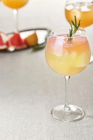 Fresh-Pear-Cocktail-web.jpg