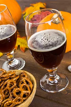 Pumpkins-and-beer-with-pretzels-web.jpg