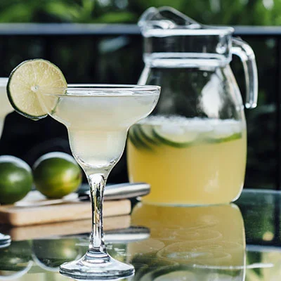 margarita-outdoor-setting-with-pitcher-web.jpg