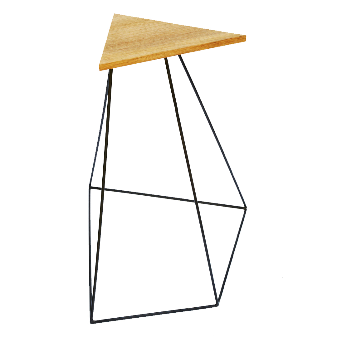 tall black triangle lid on top 01.jpg