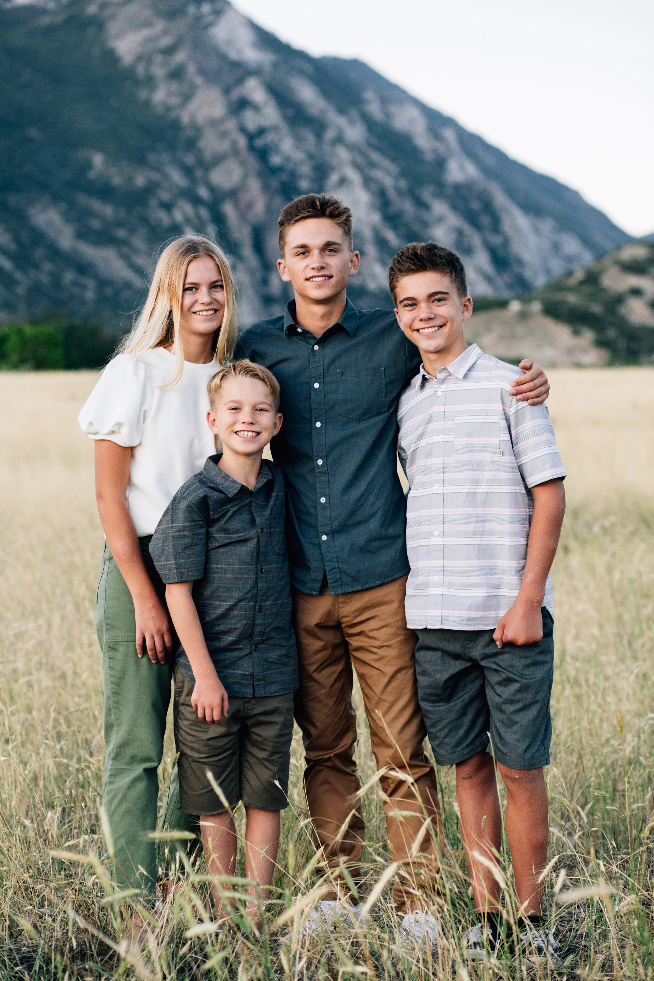 Burton Family 2020-1381.jpg