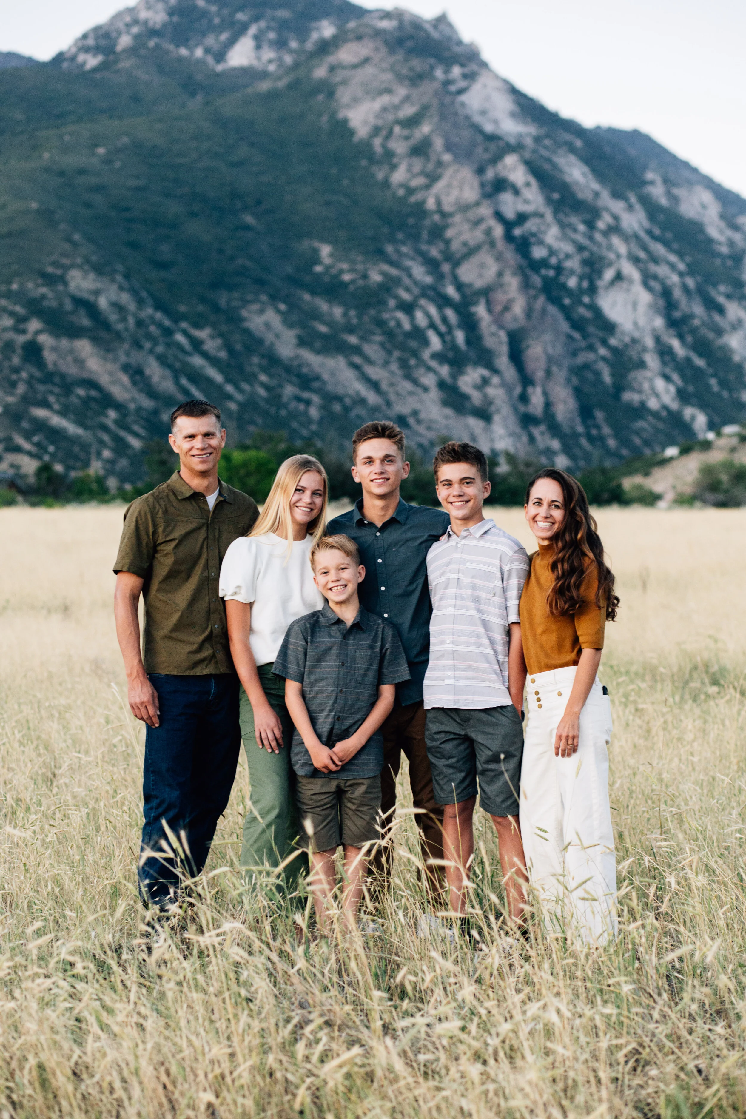 Burton Family 2020-1506.jpg