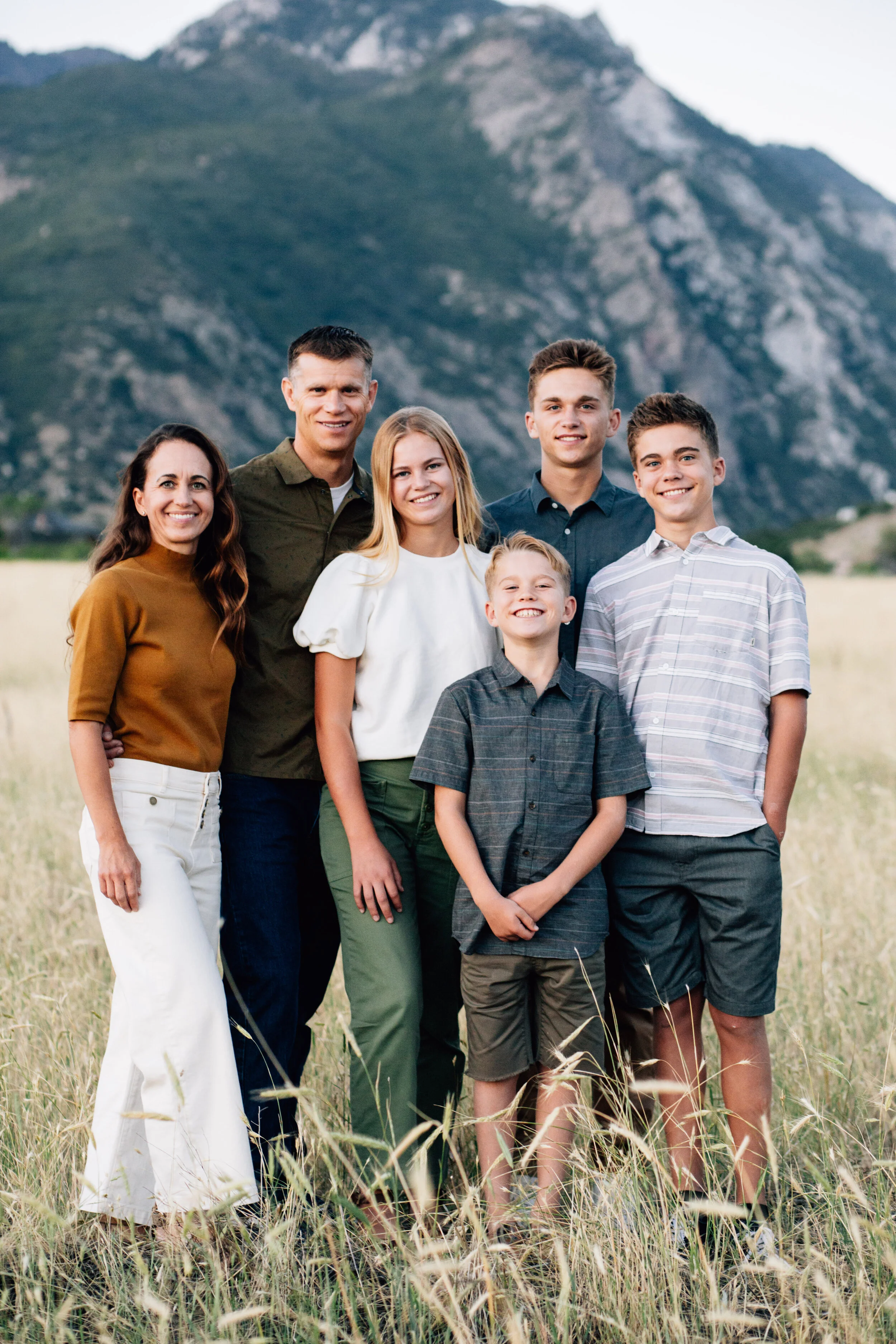 Burton Family 2020-1527.jpg