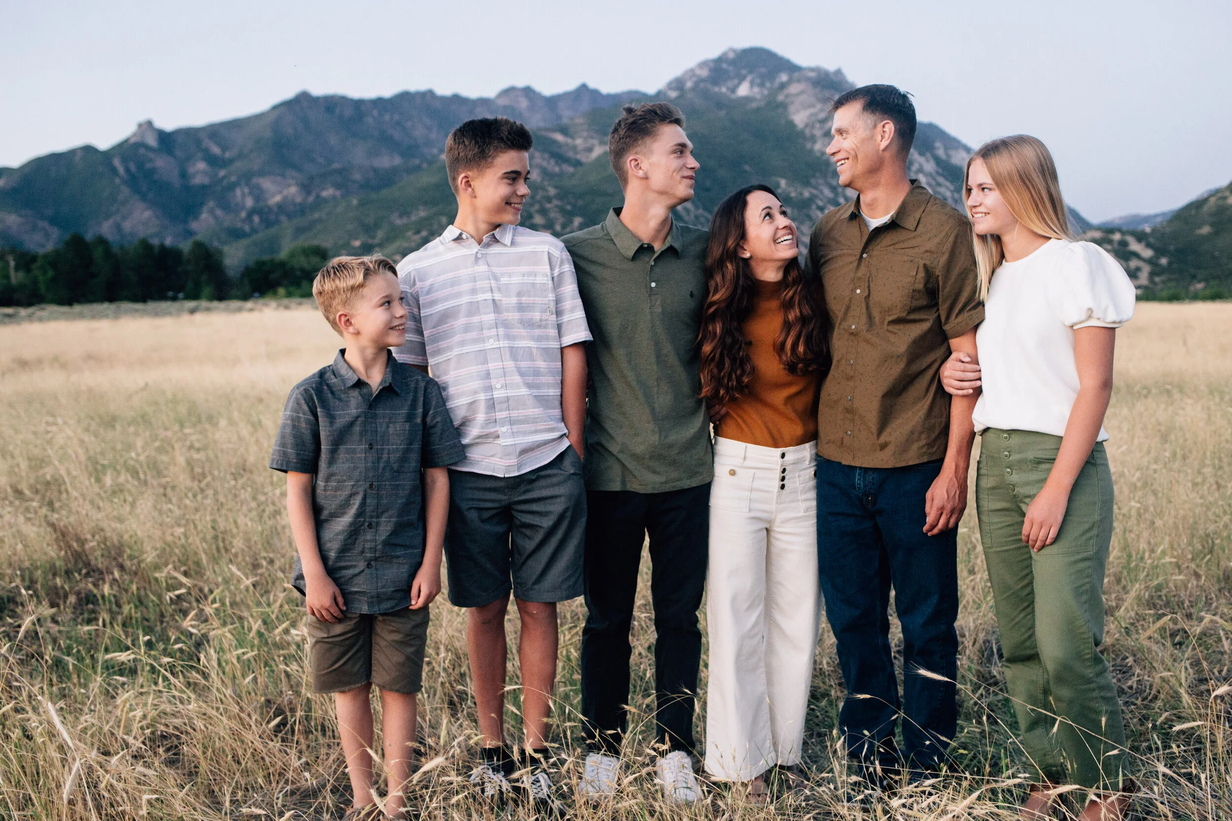 Burton Family 2020-1852.jpg