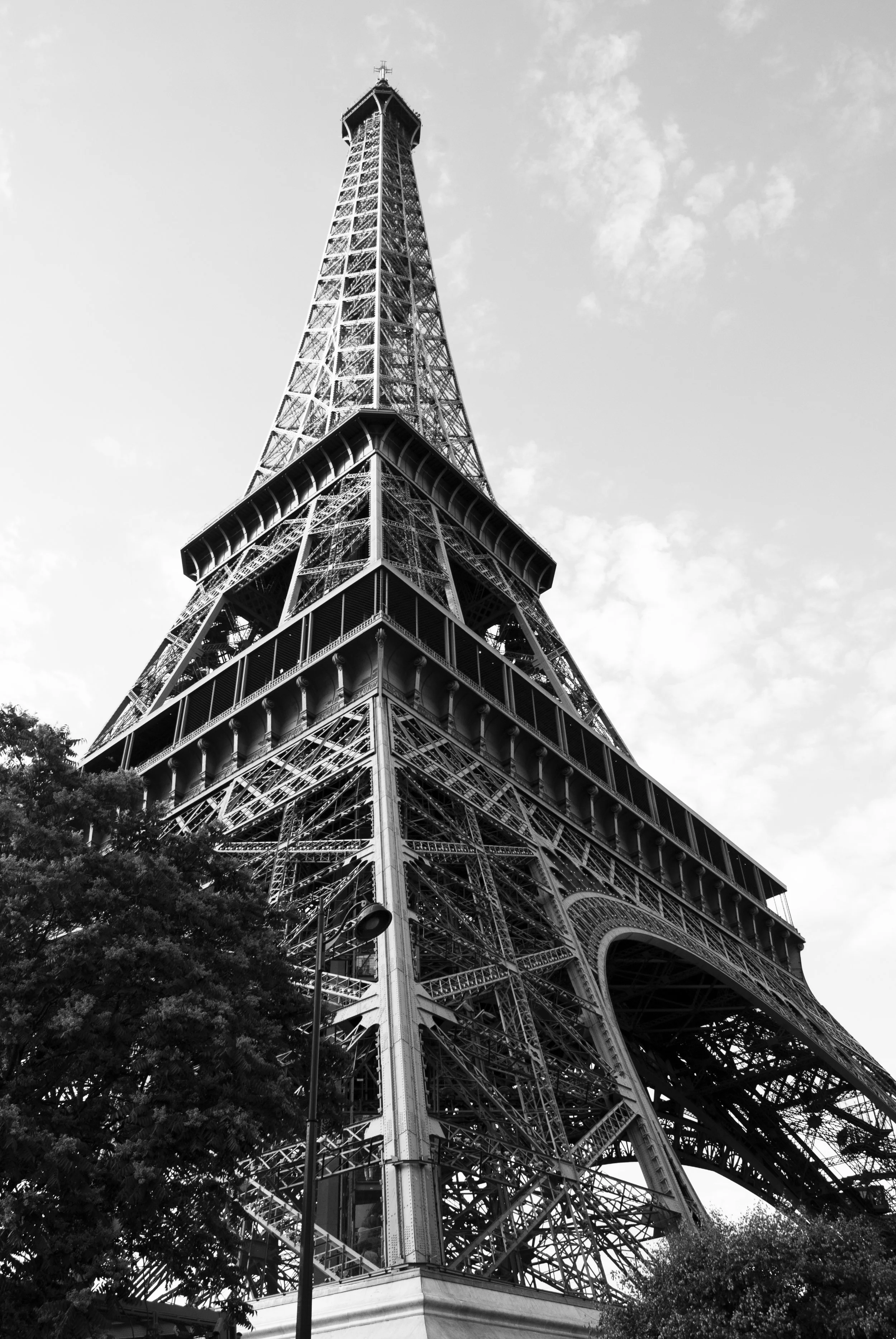 BW Eifel Tower.jpg