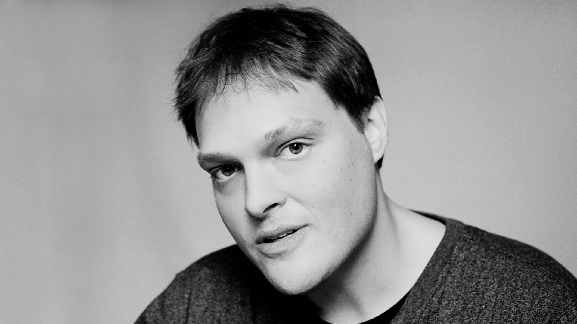  Garth Greenwell reads "Club L'Esclave," "Faculty Meeting with Fly," and "An Evening Out."   Author Bio     