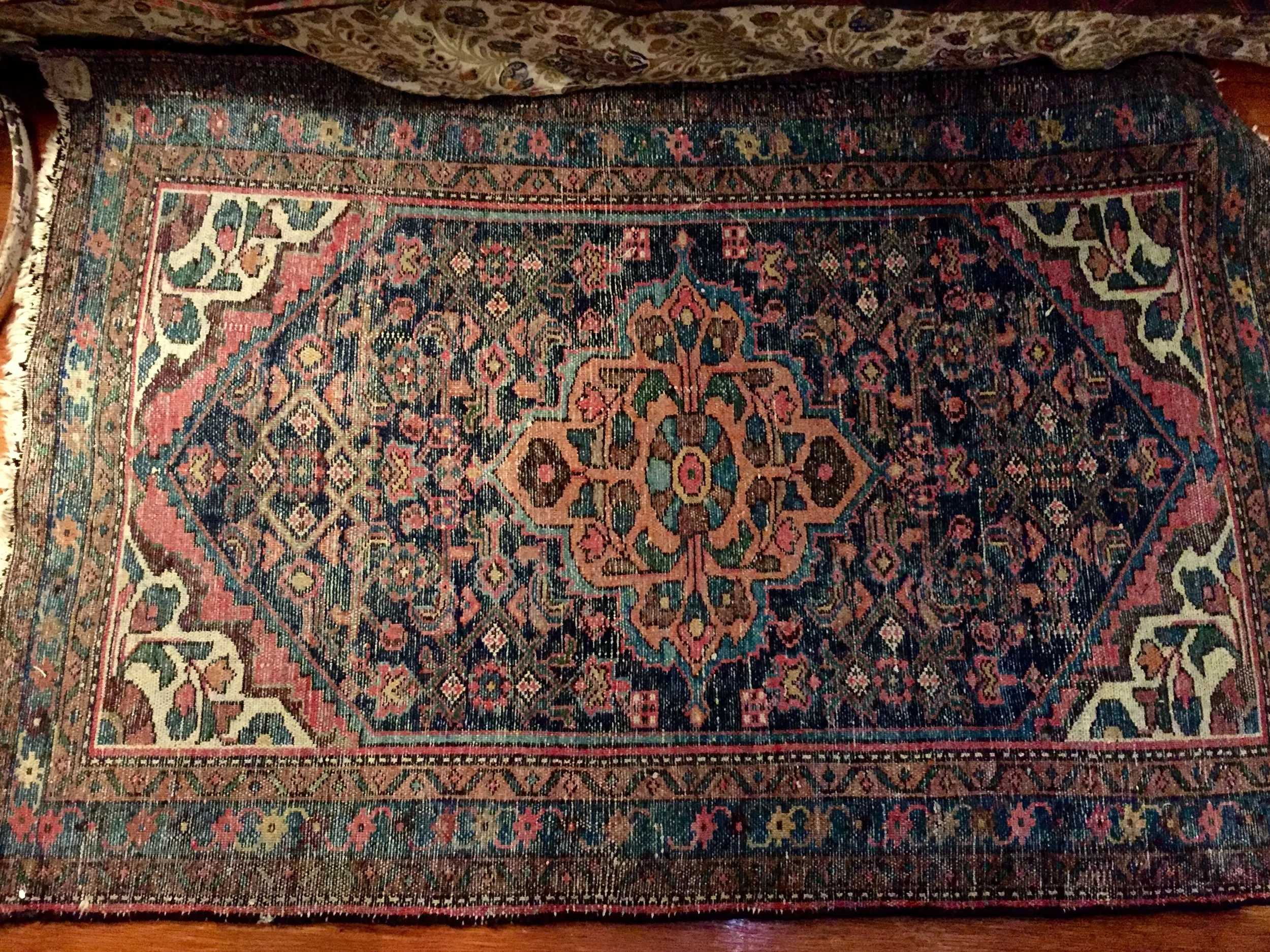 Back sideof hand-knotted rug.