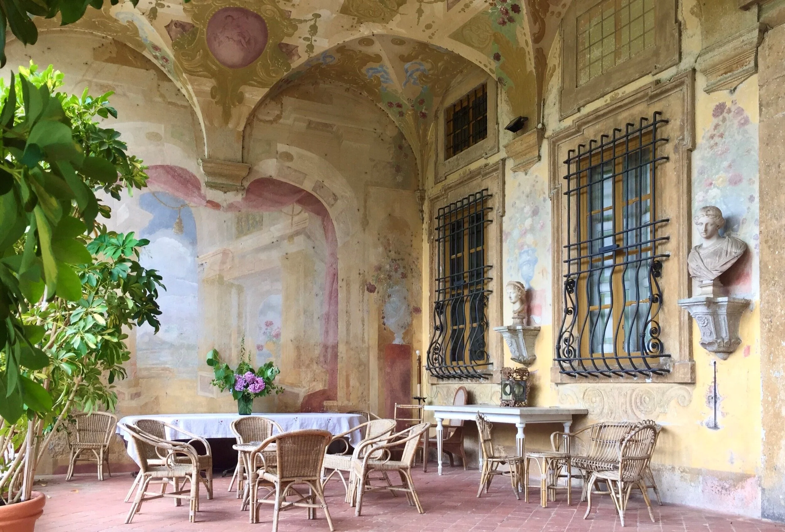 FIELD TRIP #13 -THE LOGGIA