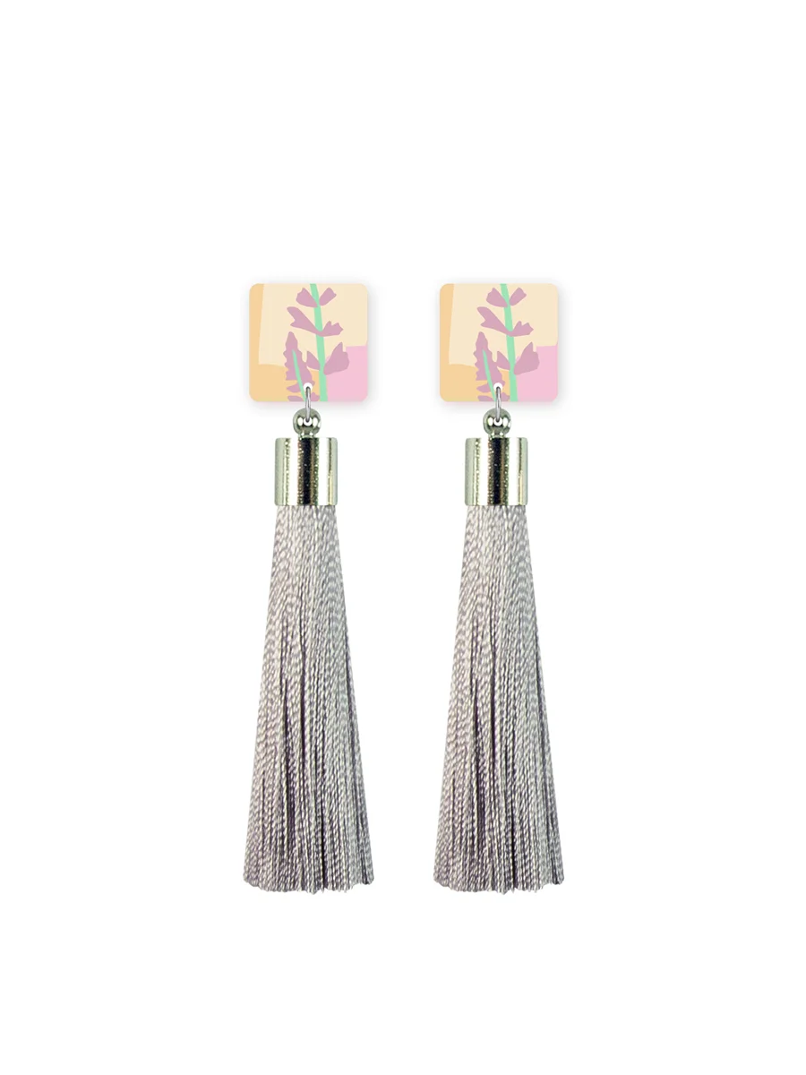 SQUARE_TASSEL_MOELAB_PASTEL.jpg