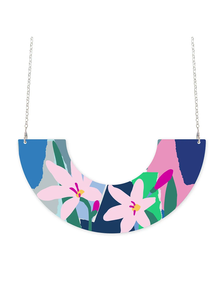 U-SHAPE_NECKLACE_MOELAB_BRIGHT.jpg