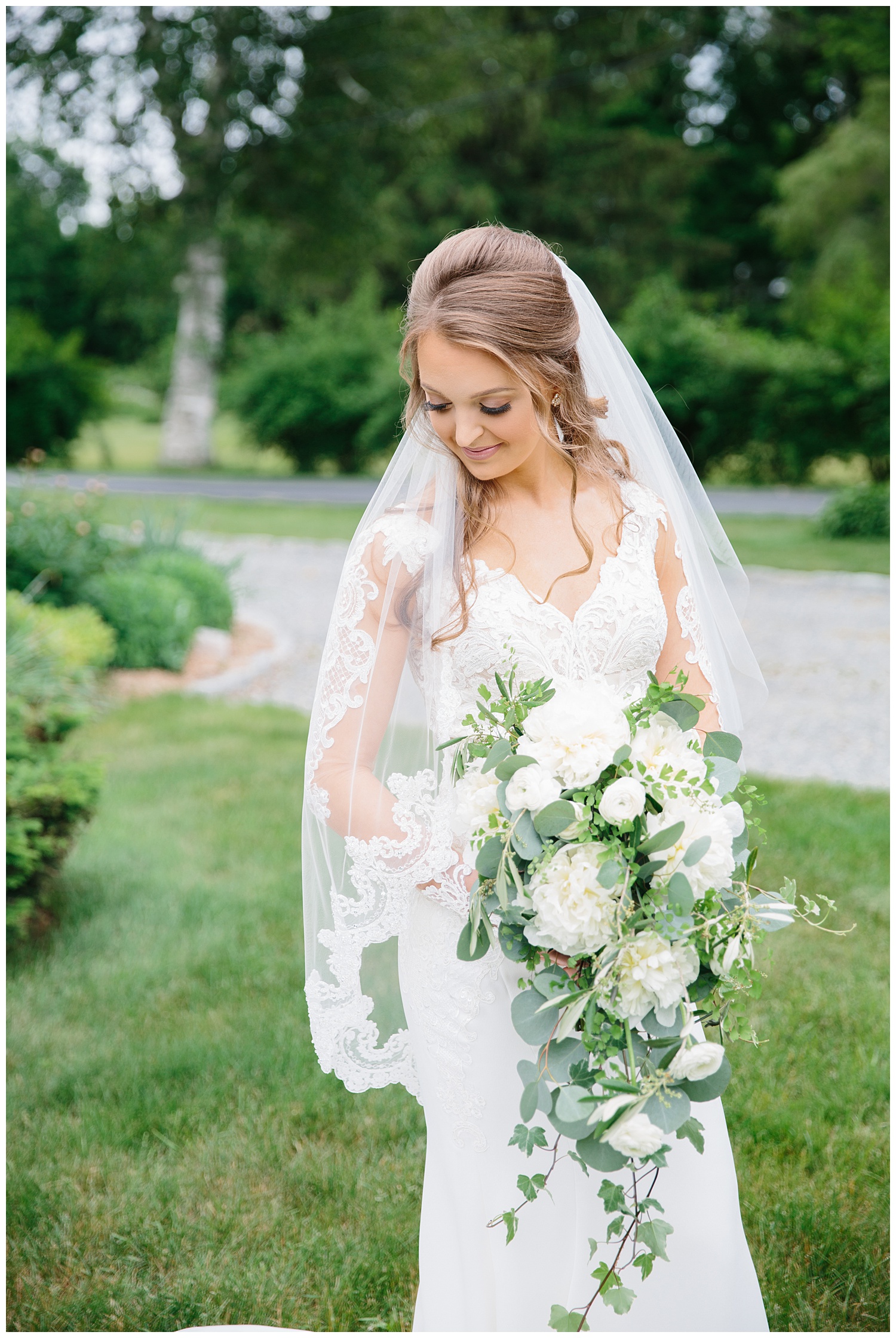 Tyler + Brynn + Botanical Gardens + Roger Williams + Rhode Island + Wedding_0031.jpg