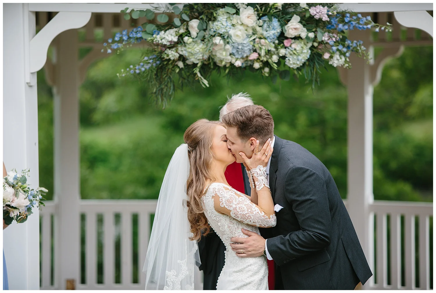 Tyler + Brynn + Botanical Gardens + Roger Williams + Rhode Island + Wedding_0052.jpg