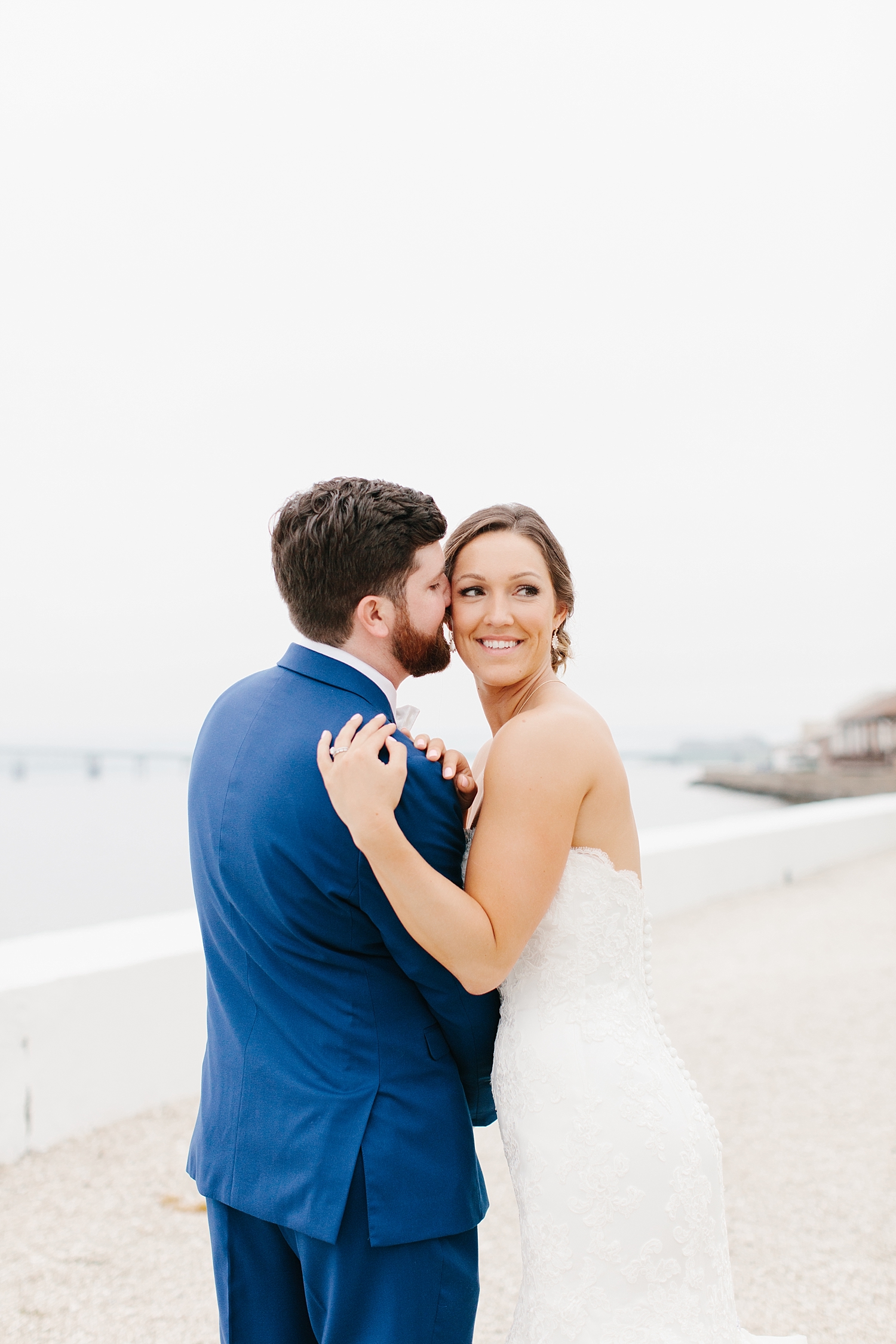 Nick_Kim_Belle_Mer_Island_House_Wedding_021.jpeg