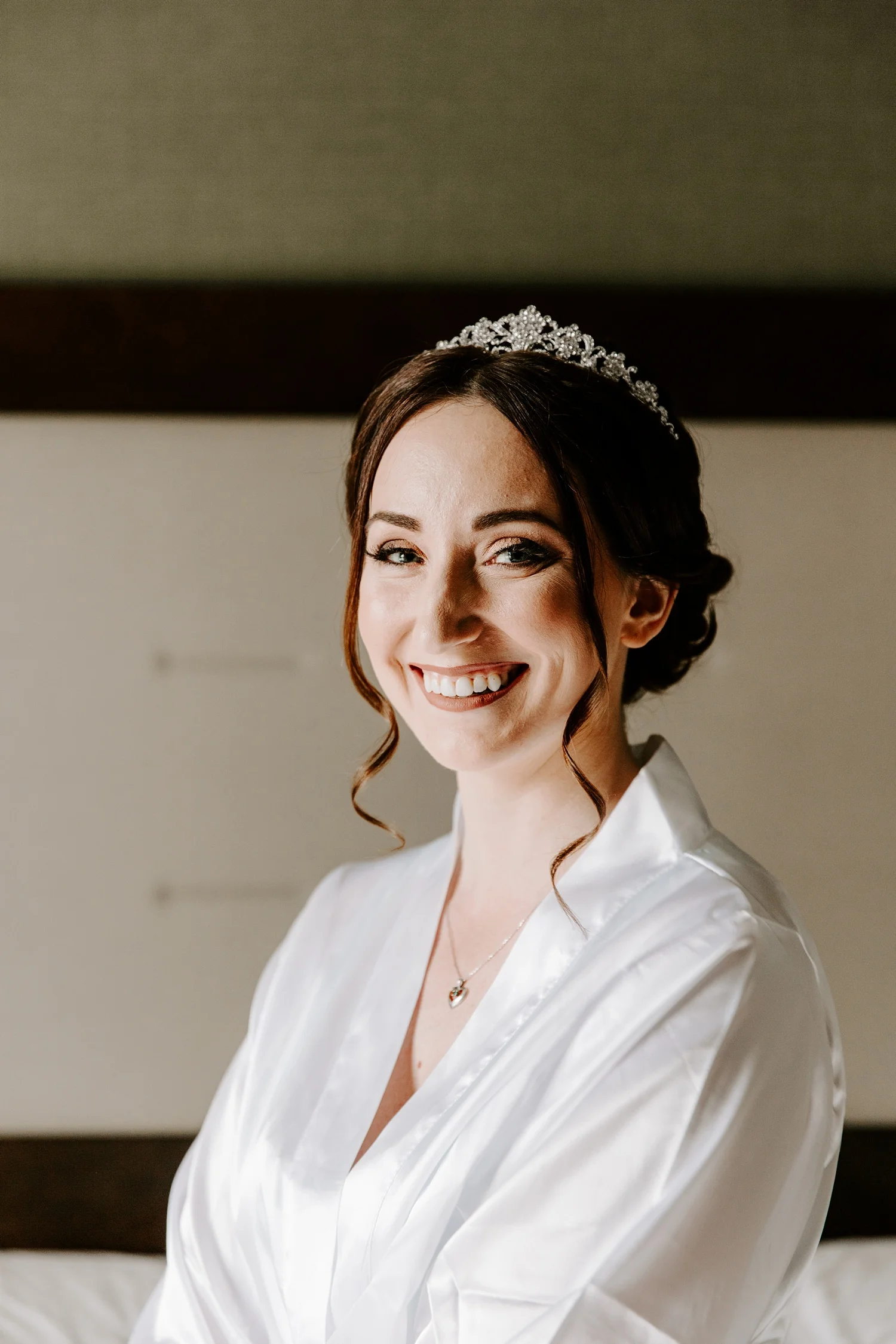 Chuck_Kristin_Newport_Officers_Club_Wedding_008.jpeg