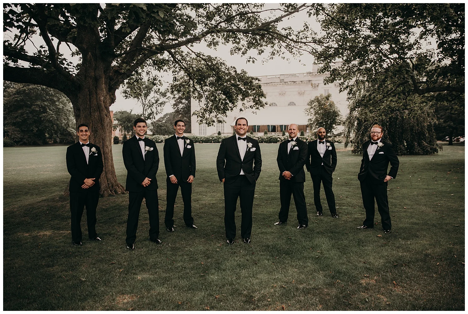 Mike_Kelly_Hotel_Viking_Newport_Rhode_Island_Wedding_011.jpeg