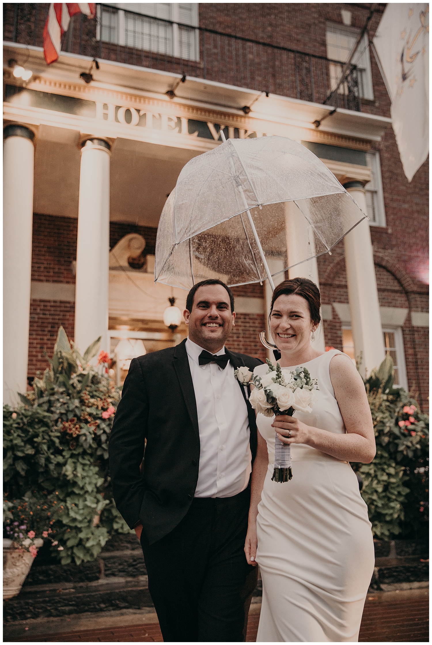 Mike_Kelly_Hotel_Viking_Newport_Rhode_Island_Wedding_030.jpeg 