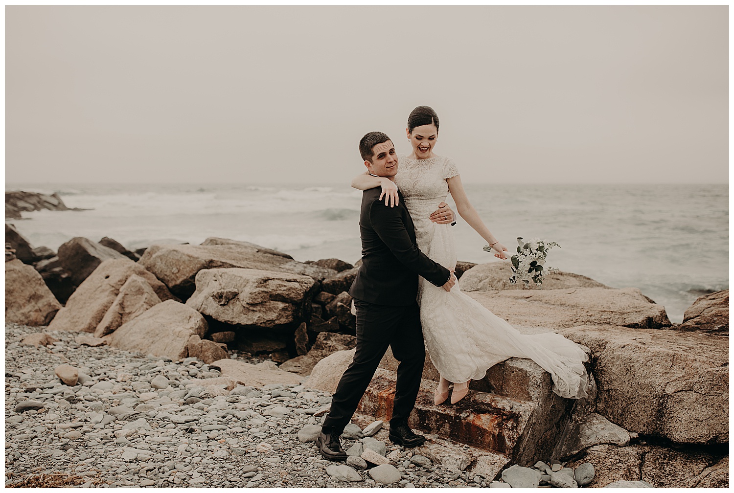 chris-christina-fort-adams-rain-elopement-newport-rhode-island09.jpg