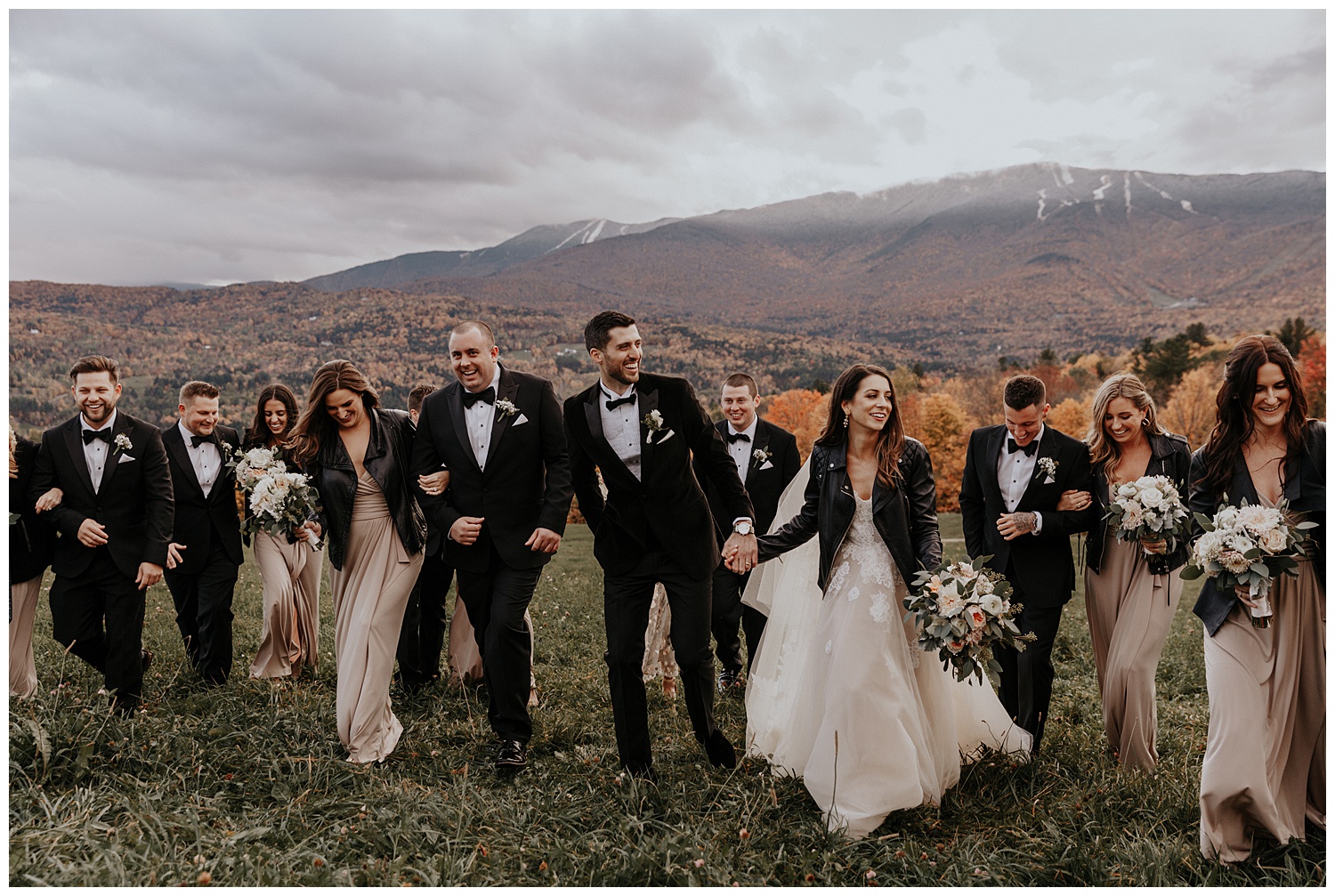 mike-mel-rural-autumn-fall-modern-wedding-mad-river-barn-waitsfield-vermont28.jpg