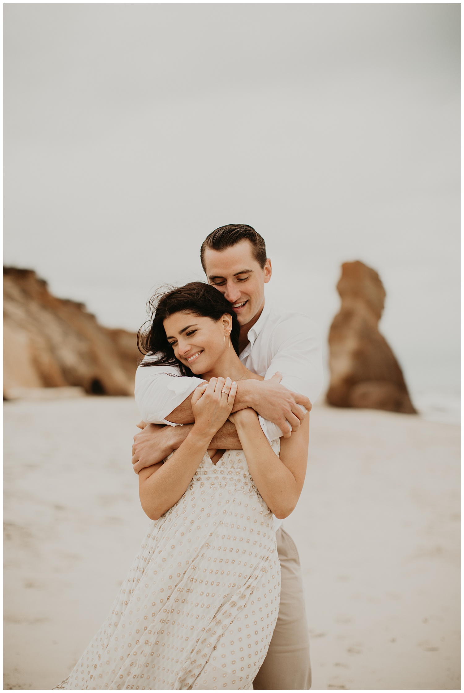 tim-olivia-beach-boho-engagement-session-marthas-vineyard-massachusetts12.jpg