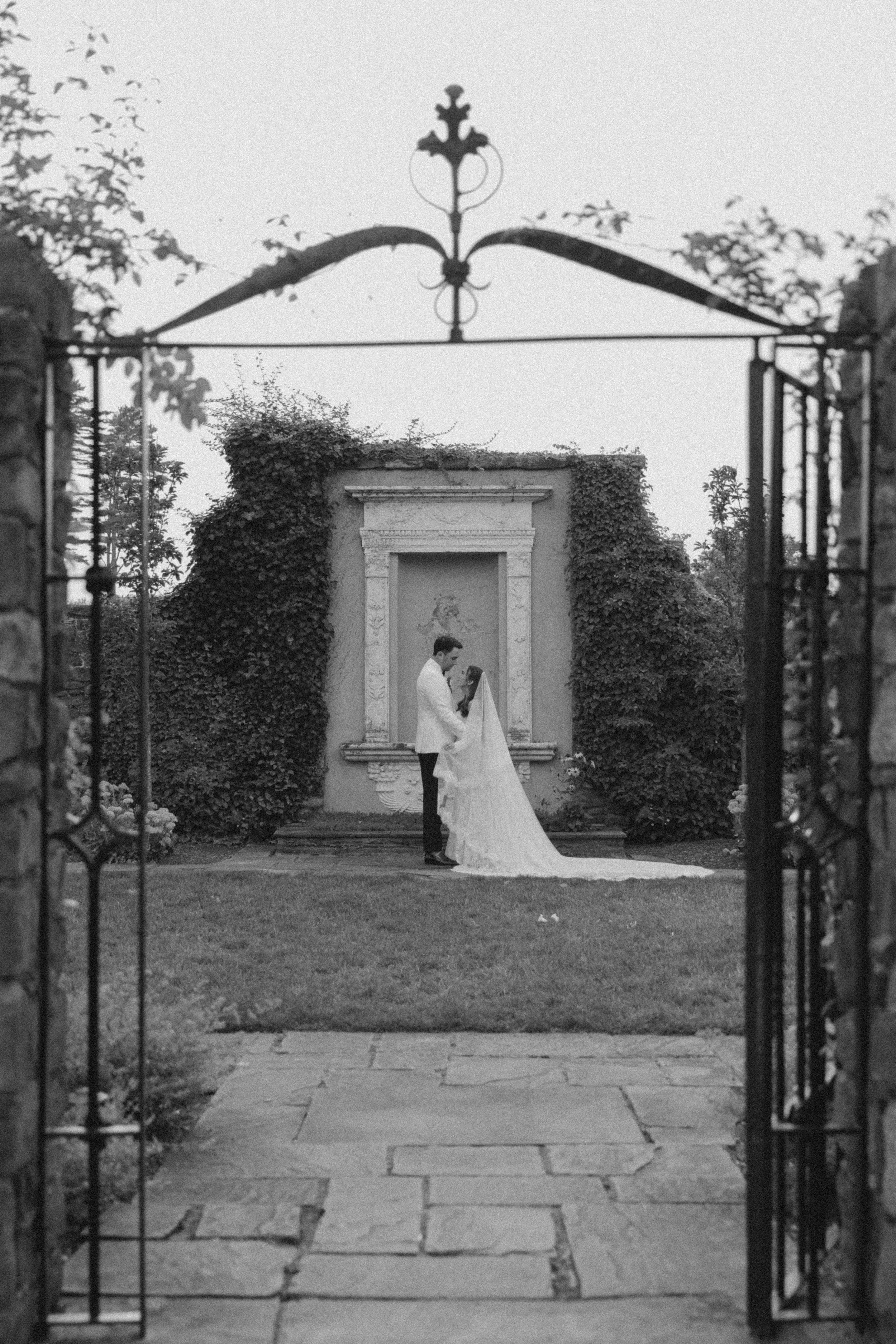 An Elegant Romance at Shepherd’s Run