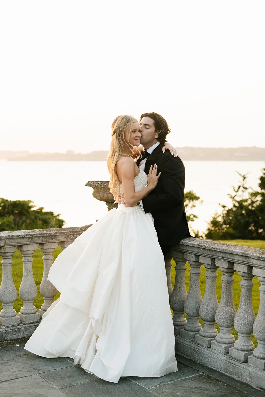 Gorgeous Castle Hill Inn Wedding 