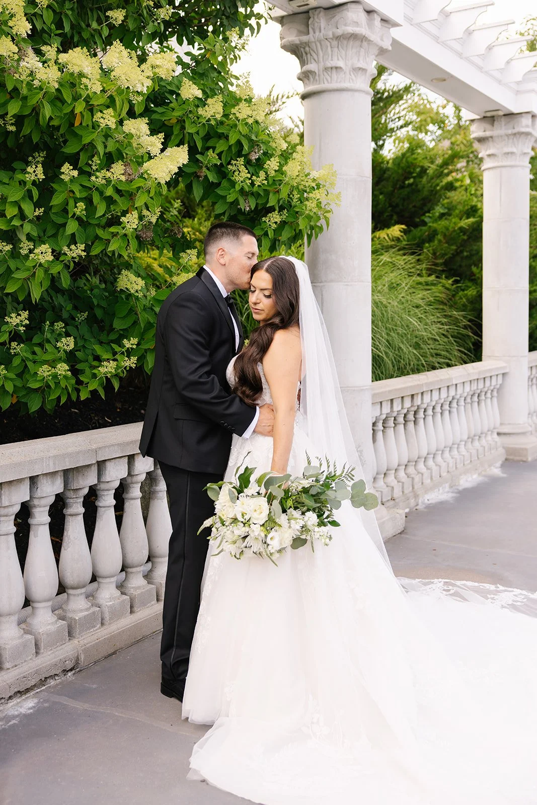 Romantic Portraits at Grand View