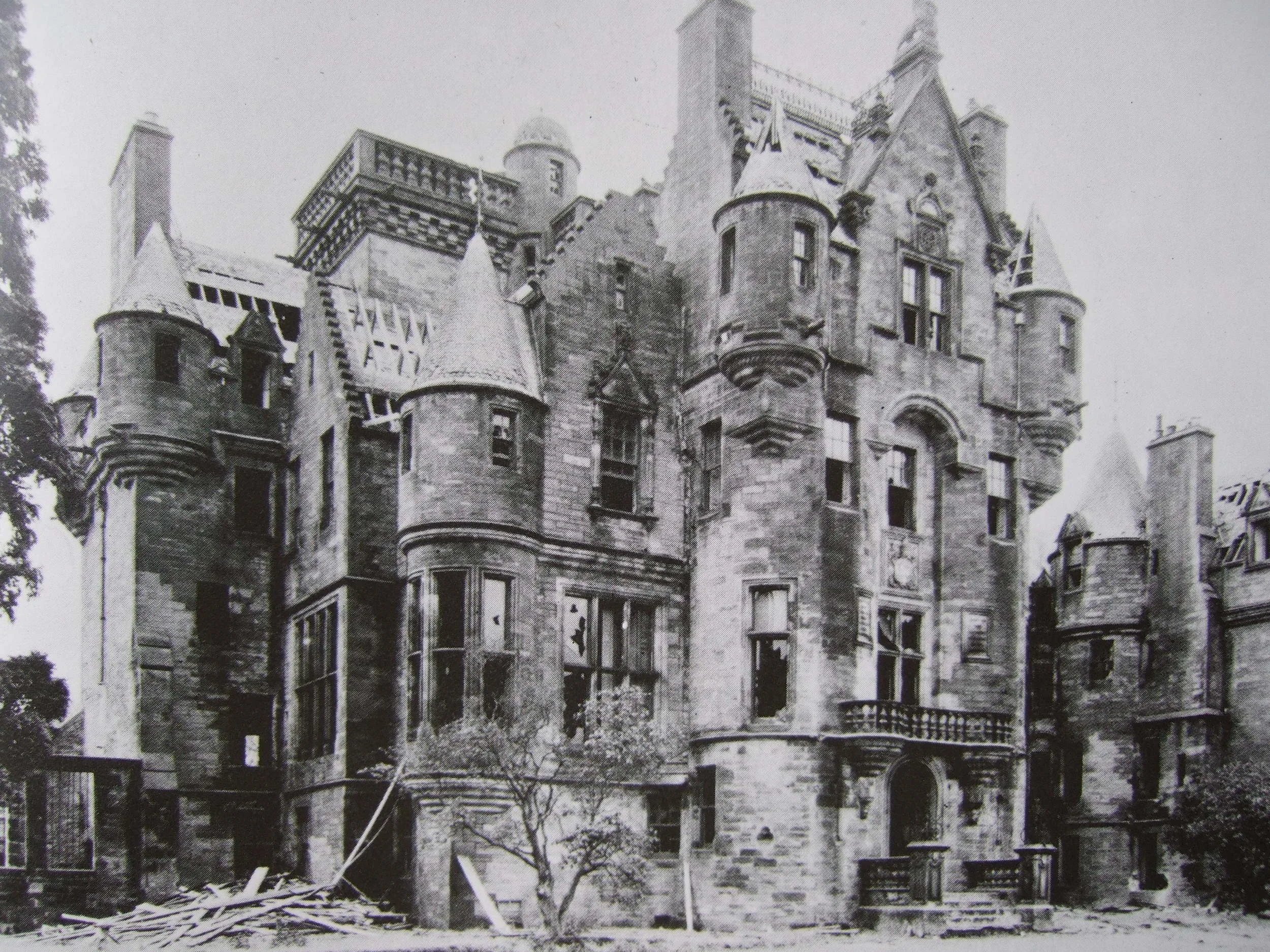 Craigends House demolished 1967.JPG