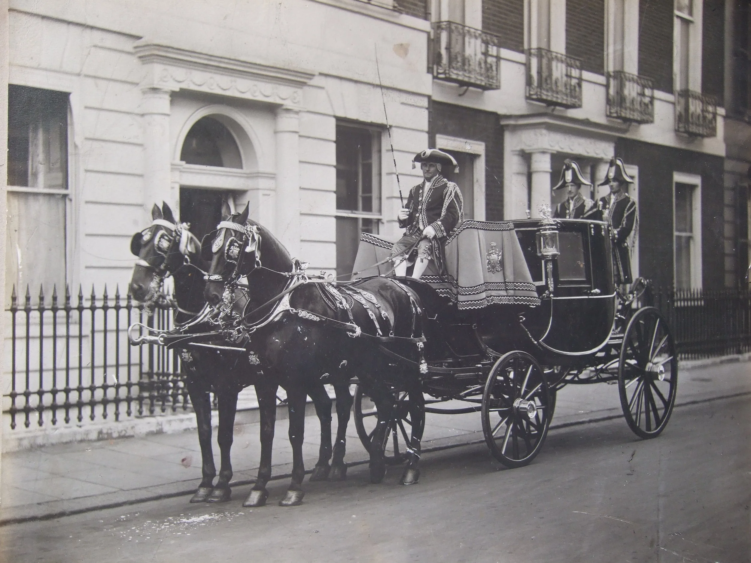Bute state chariot in 1922..jpg