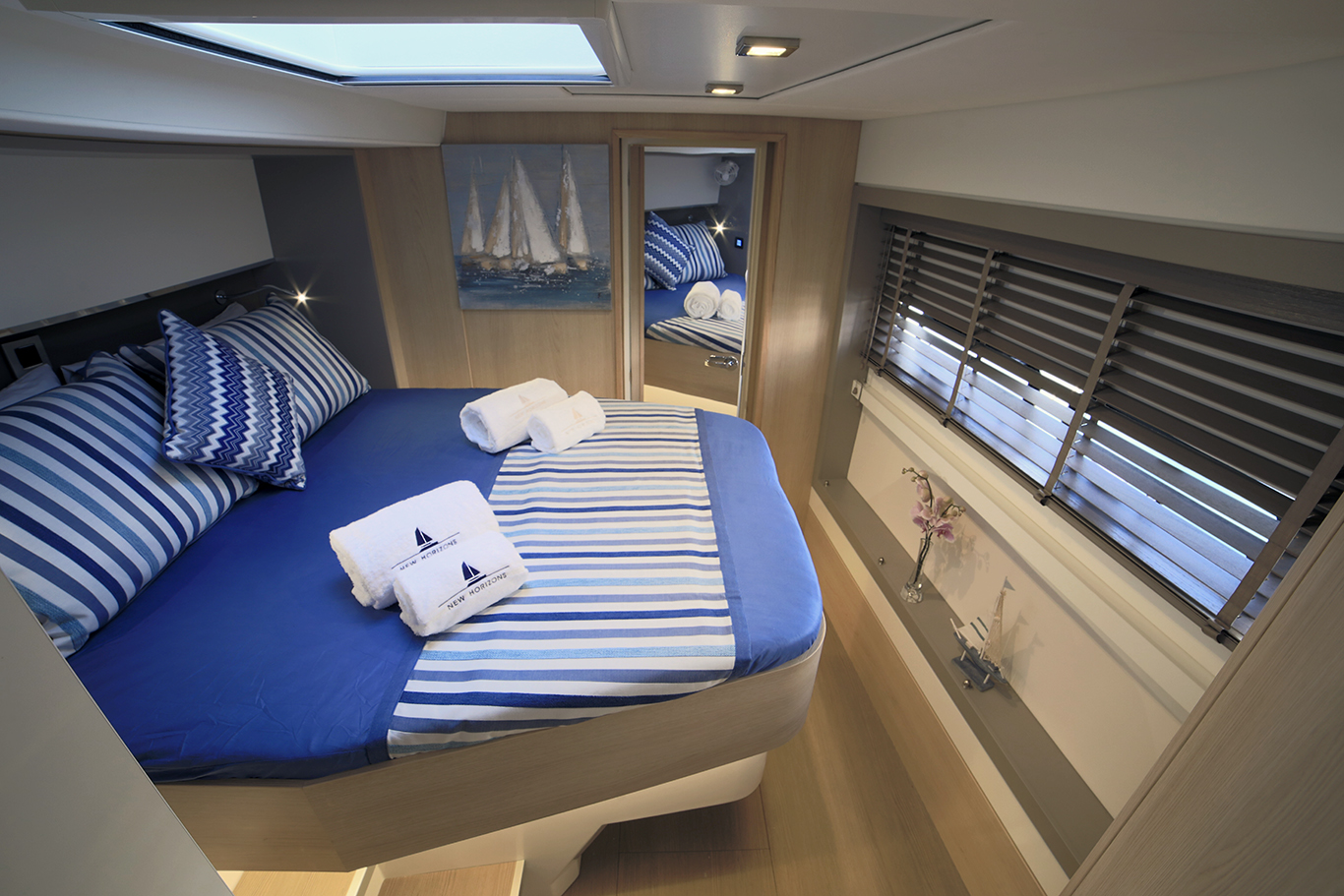 Queen Cabin