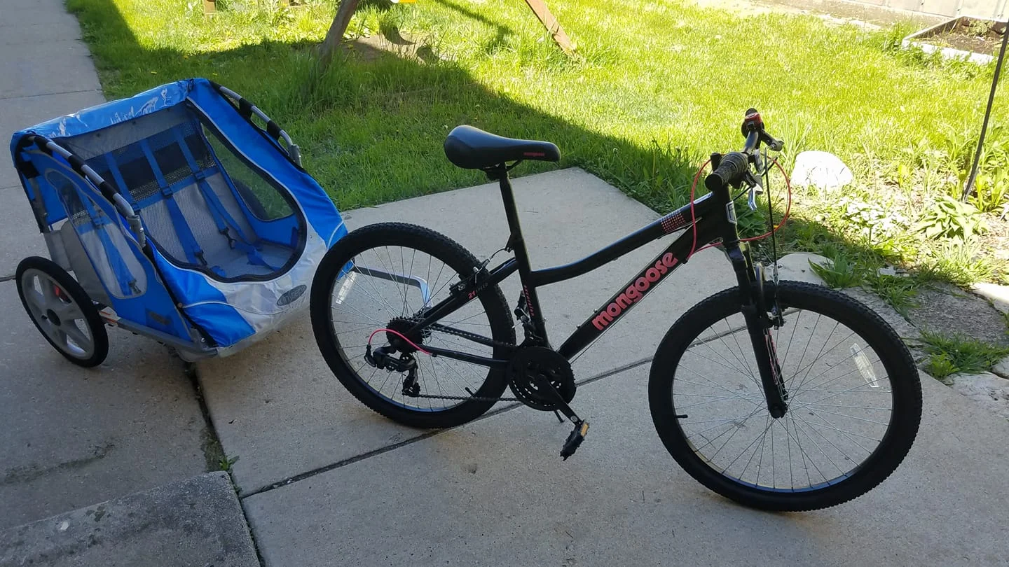 When you have a job and need to get two littles to day care every day transportation is a necessity. Thanks to Rider Rainer and Kerry Gonzalez one of moms living at the shelter can again get to where she needs to go. Thanks for fixing her bike! We appreciate it..