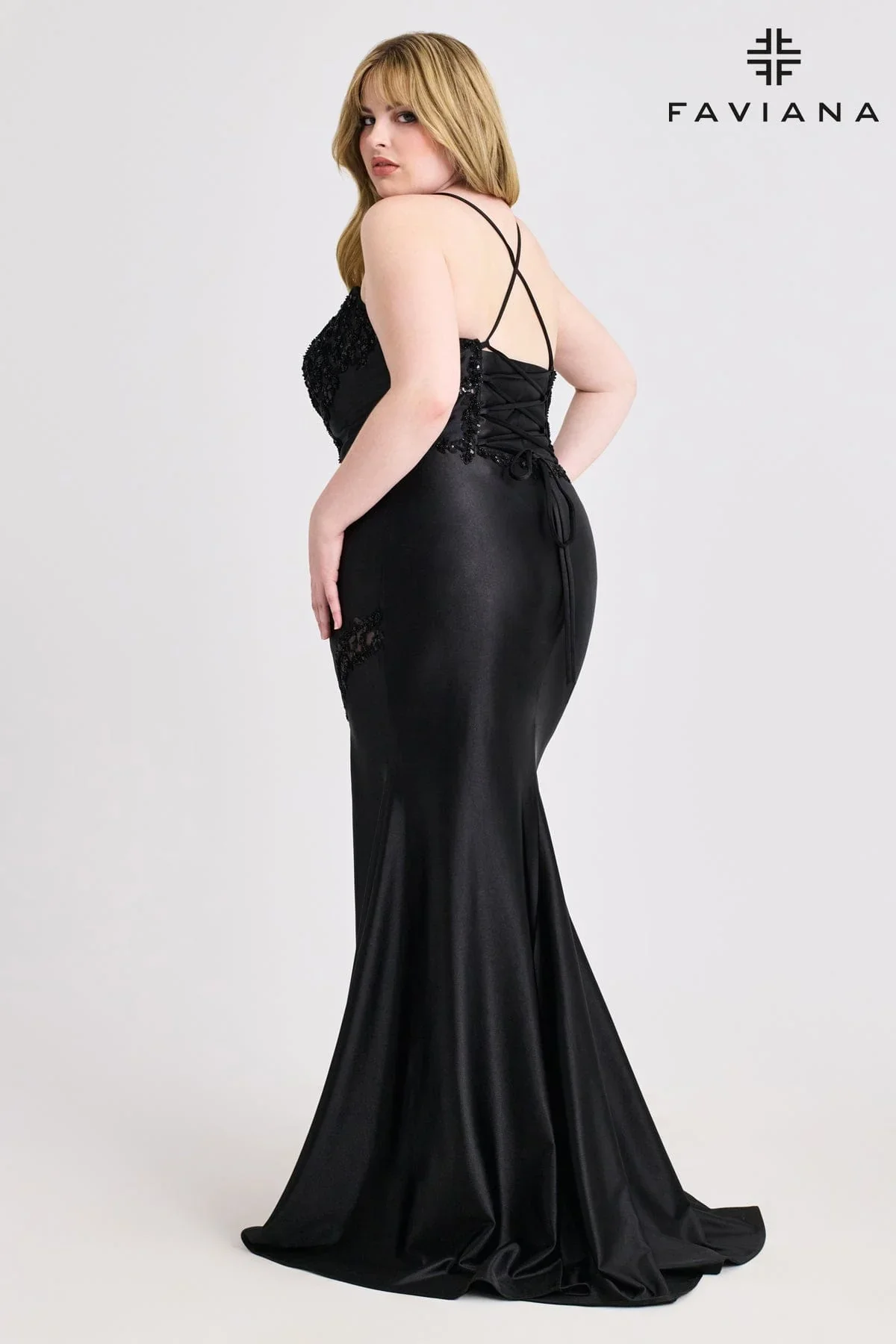 9606_BLACK_BACK.webp