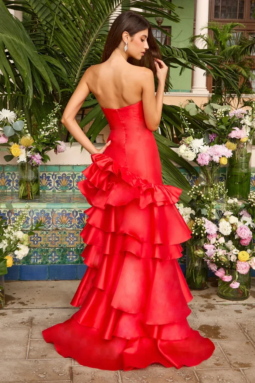 ava-presley-43015-red-5.webp