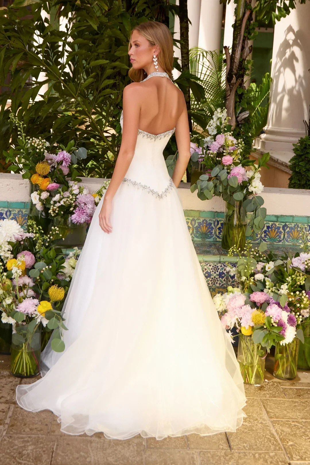 ava-presley-42583-off-white-2.webp