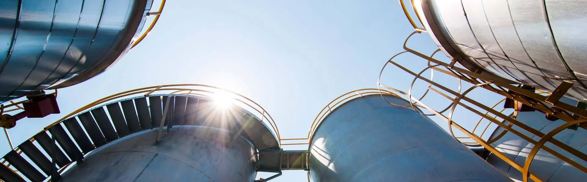 KA_Slider 4 global network.jpg