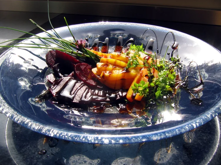 Roasted red and golden beets, with reduced balsamic vinegar — Dr. Ayala
