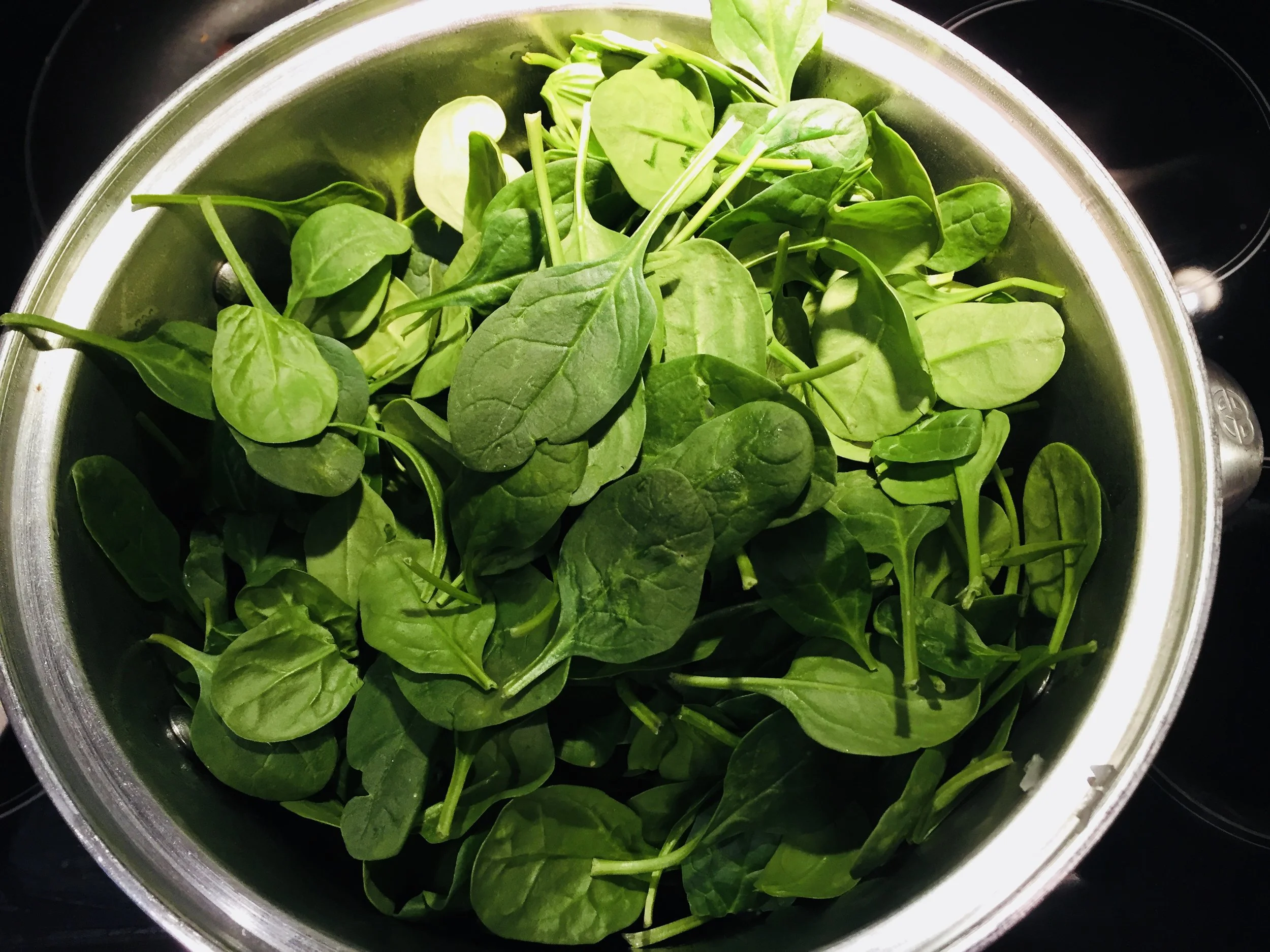 Wilt baby spinach, do not overcook!