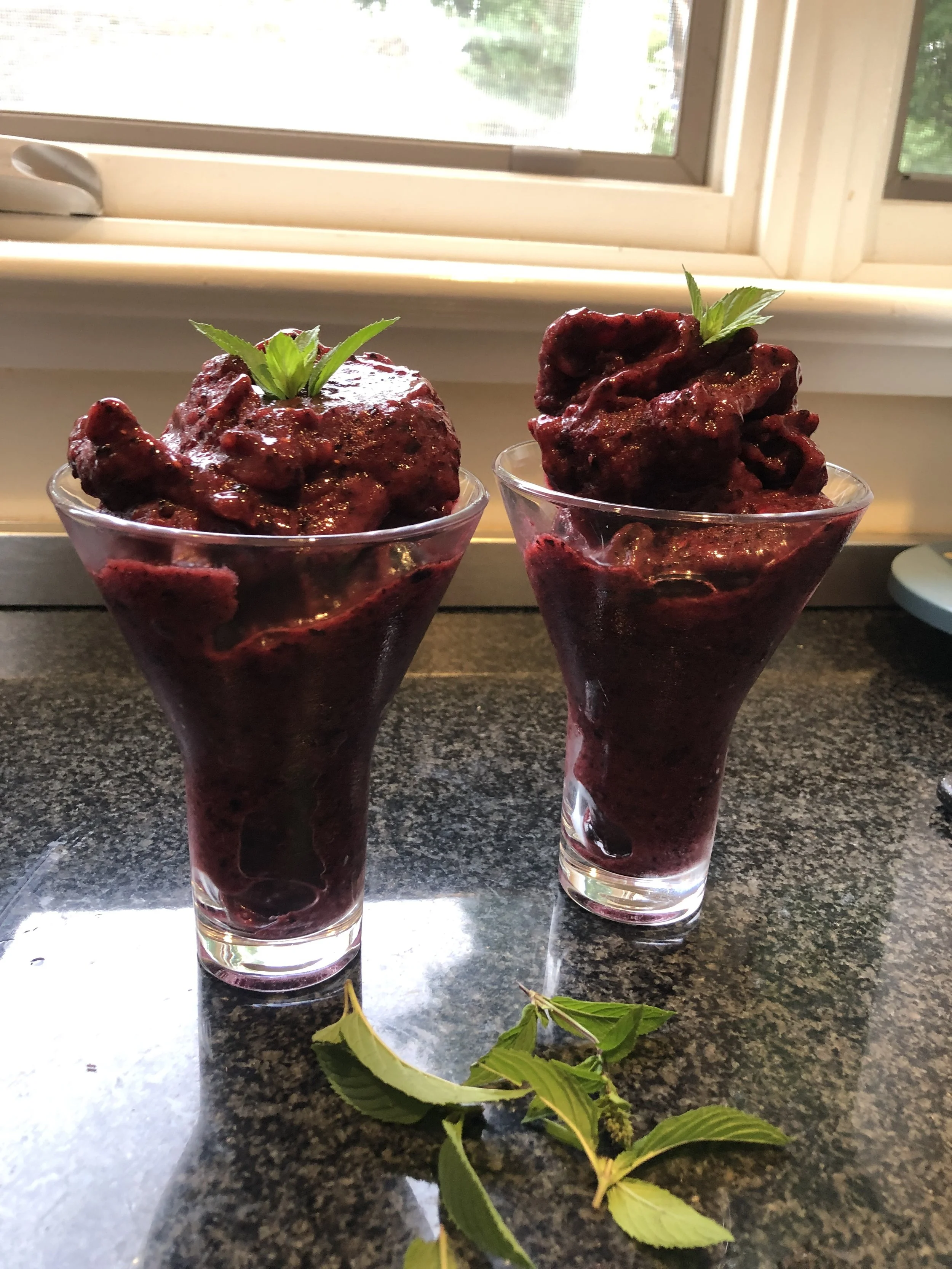 100% Whole Fruit Sorbet 