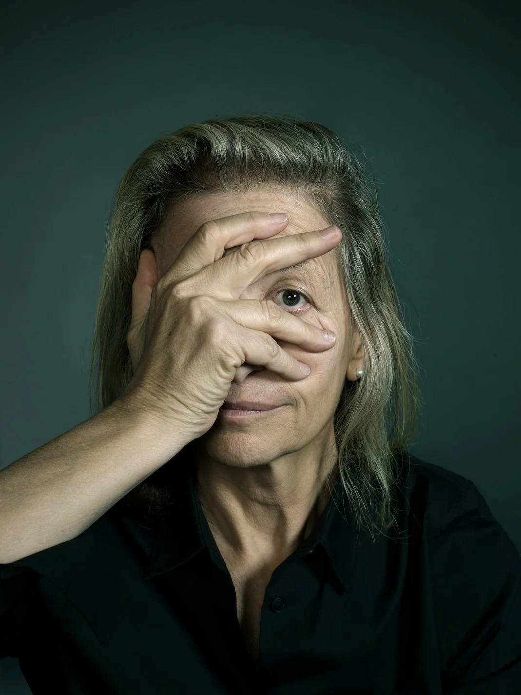 An image by Seattle-based photographer John Keatley of Annie Leibovitz. Photograph by John Keatley