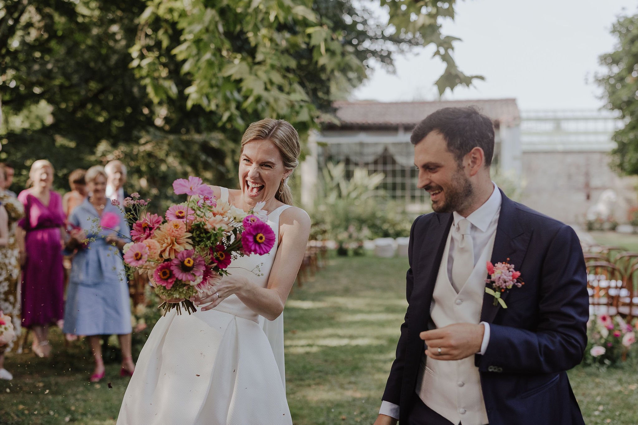 How to Choose Your Wedding Color Palette: Season, Location, Trends or Emotion?