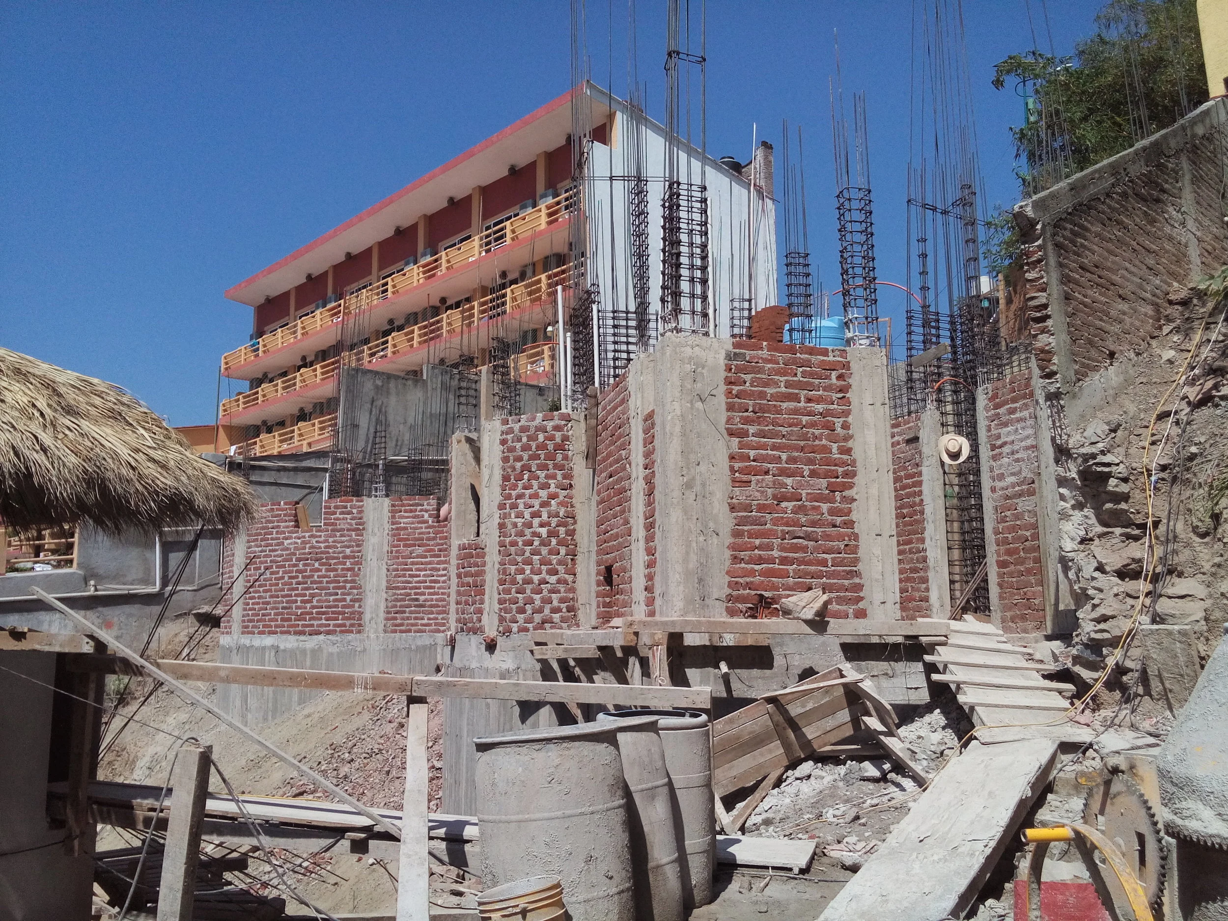 VISTA GENERAL - EDIFICIO "B"