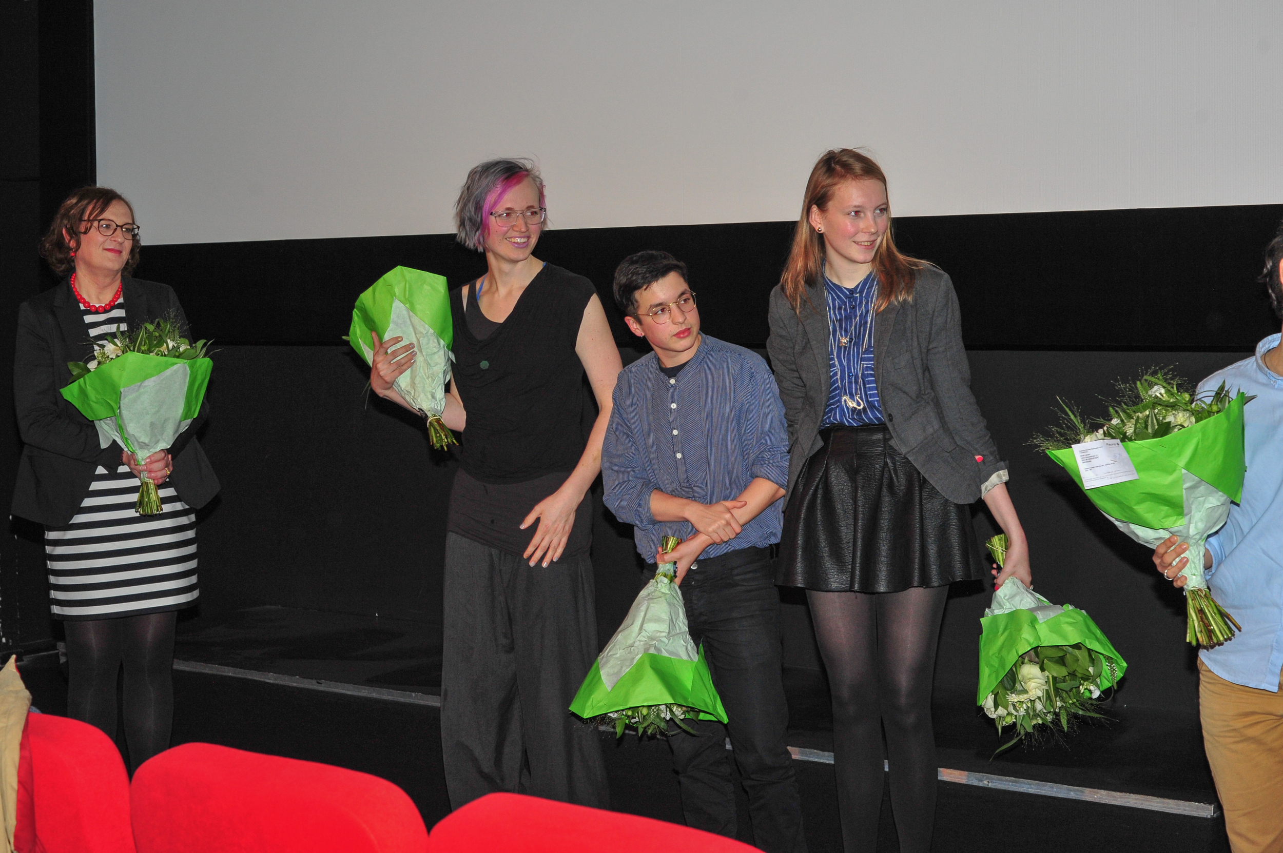 De geportretteerden die op de premiere waren: van links naar rechts, Susanne, Layne, Nathan en Suzanne.