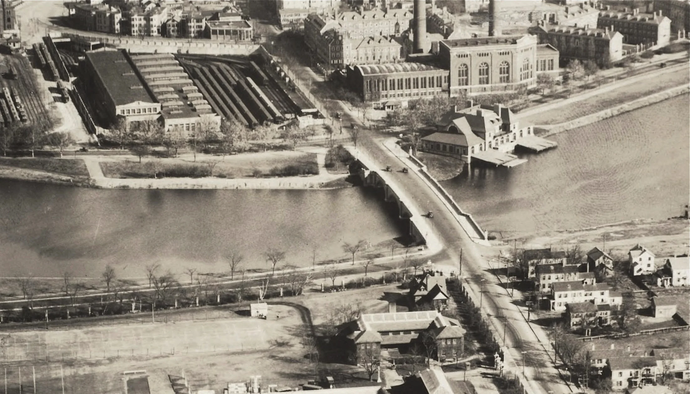 Aerial view of the Red Line Eliot Square yards in 1915
