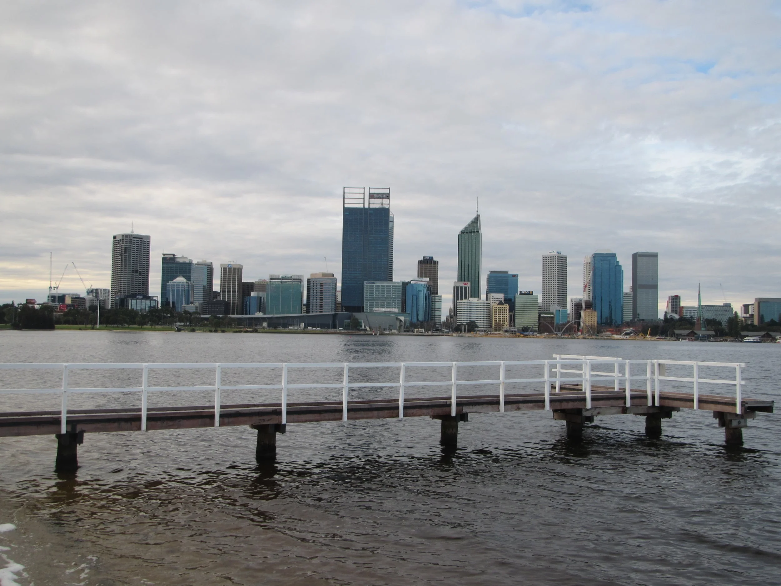 perth skyline2.JPG
